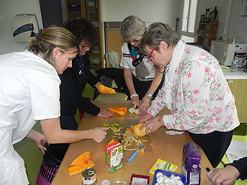 Semaine du bien vieillir atelier cuisine à Villiers Saint Denis dans le sud de l'Aisne