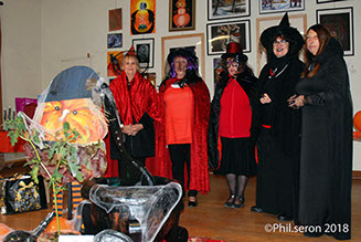 Premier marché des sorcières à l'atelier libre de peinture de Condé en Brie
